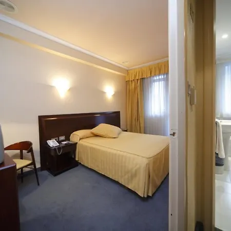 Ξενοδοχείο Occidental 4*